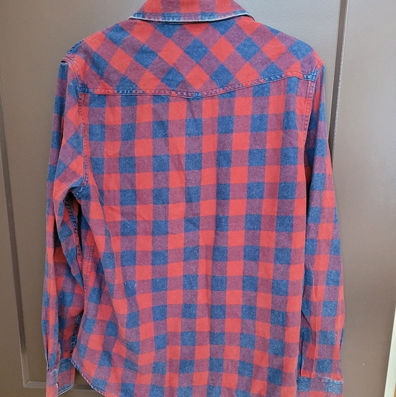 Flag and Anthem plaid shirt. - Picture 2 of 9